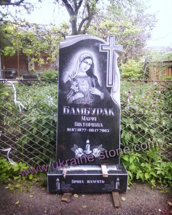 Пам'ятник з іконою та накладним хрестом