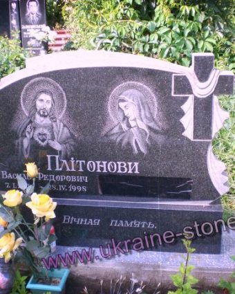 Подвійний пам'ятник із гравійованими іконами